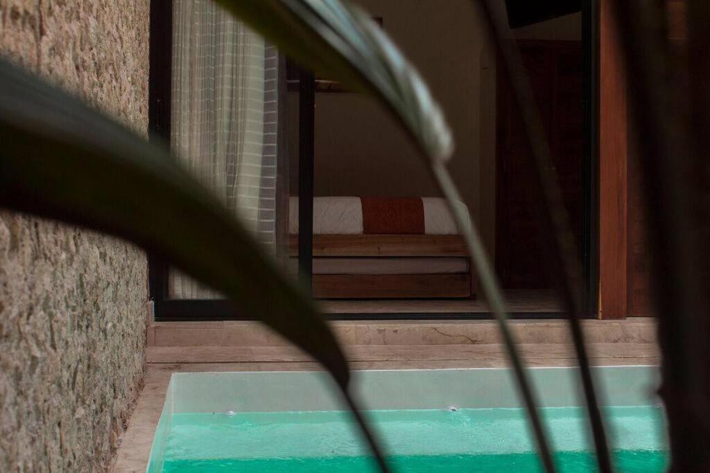 バリャドリッド Casona Xtabay, En El Centro De Valladolidヴィラ エクステリア 写真
