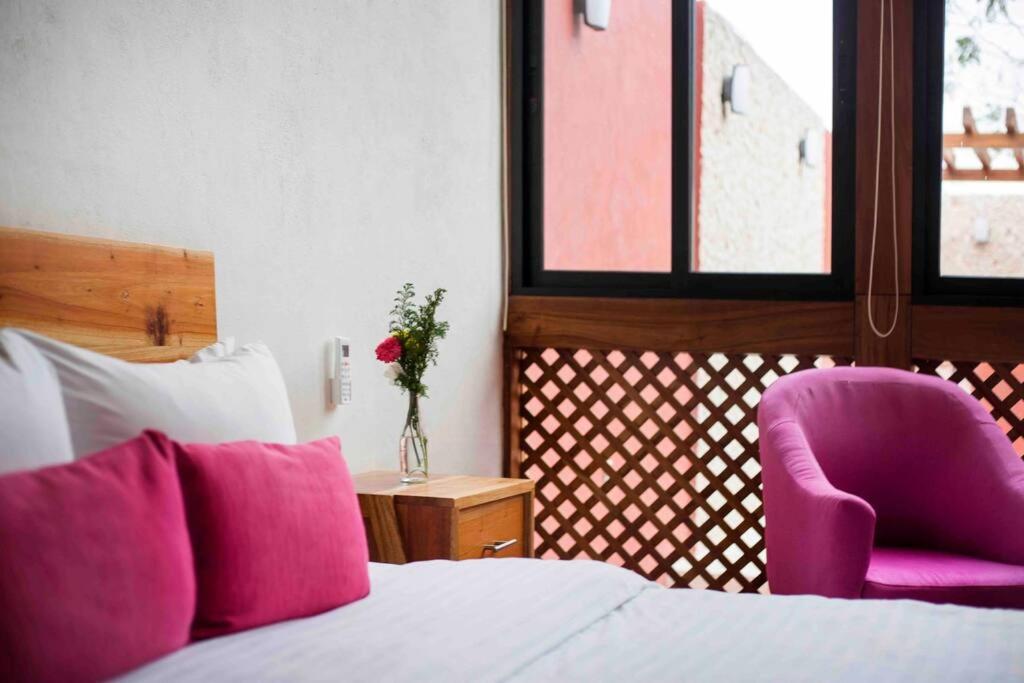 バリャドリッド Casona Xtabay, En El Centro De Valladolidヴィラ エクステリア 写真